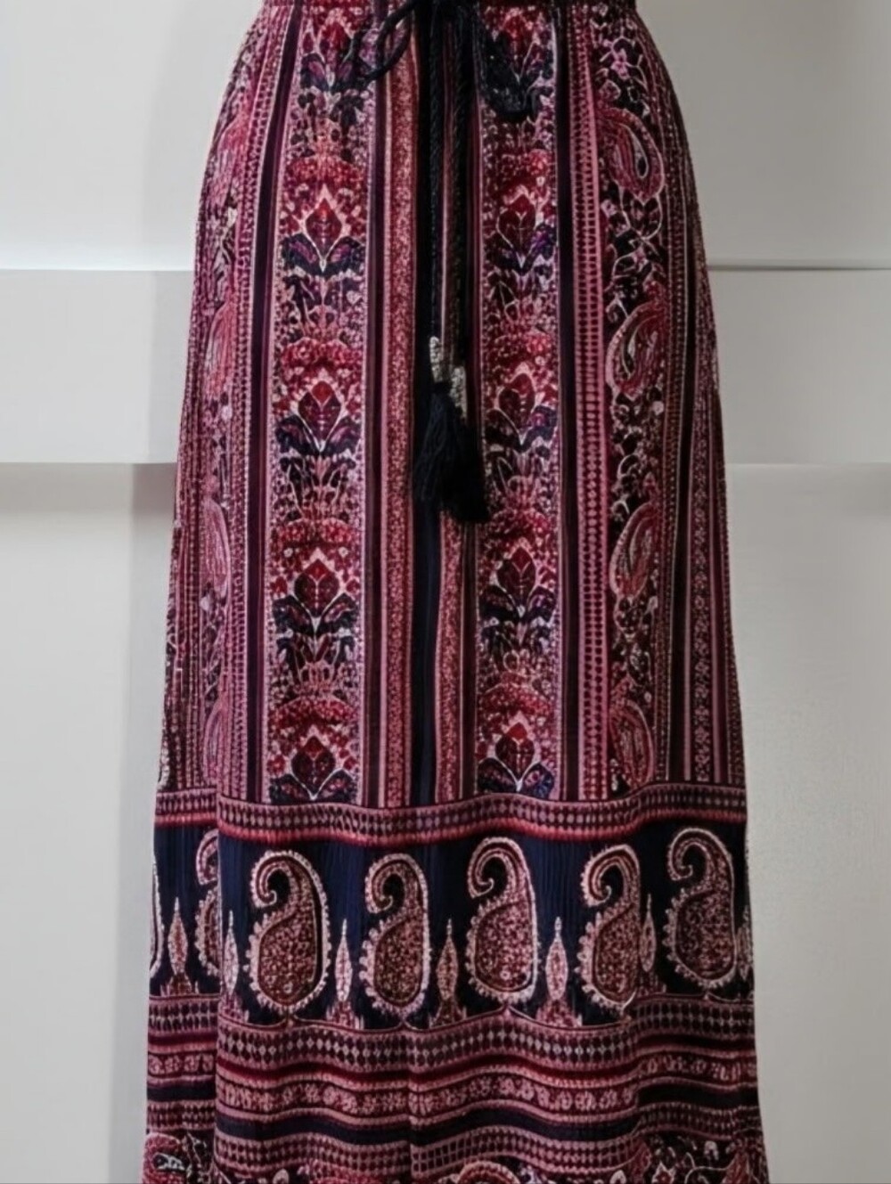 Bohemian Paisley Maxi Skirt in Pink and Navy Size Medium